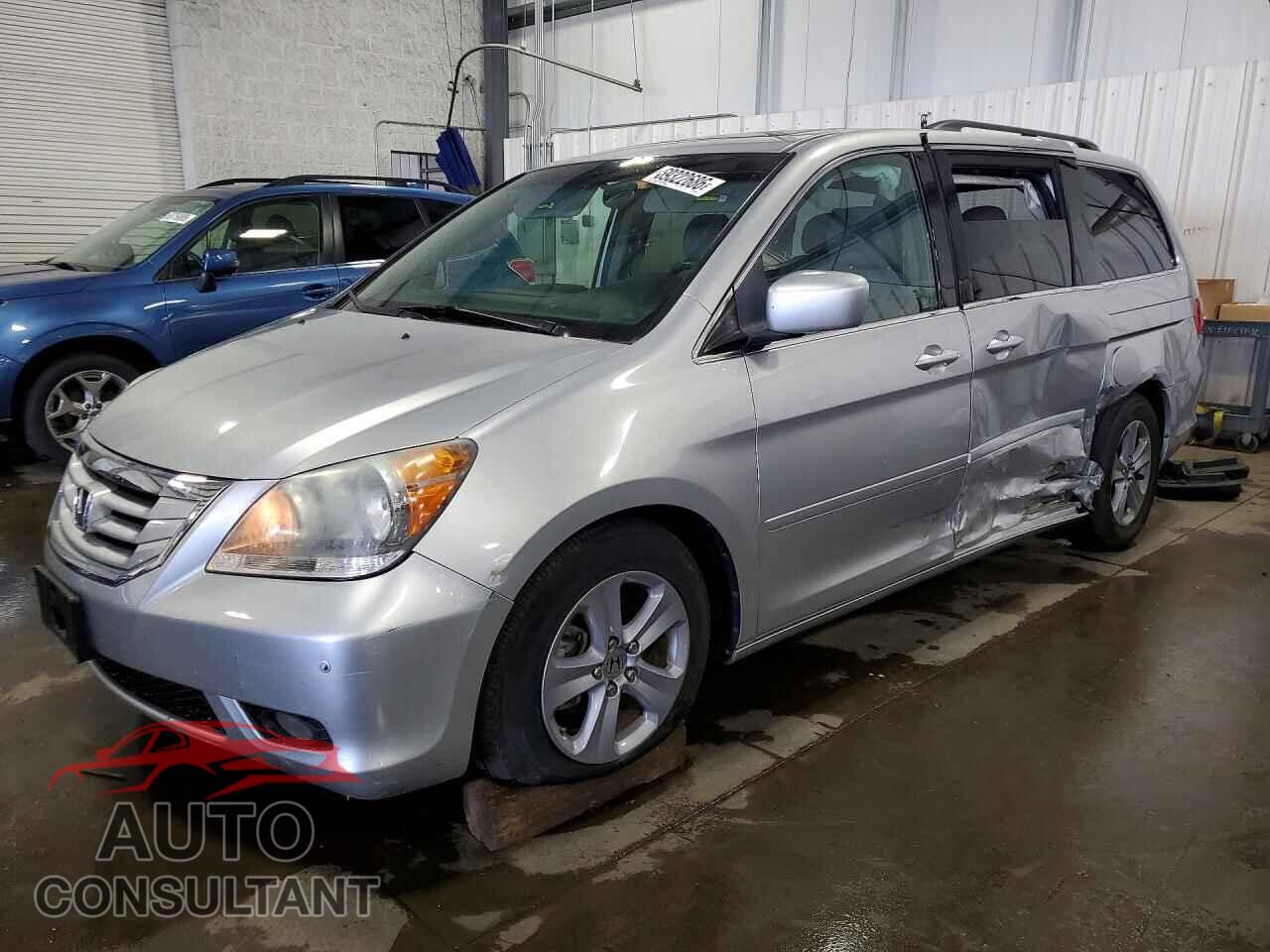 HONDA ODYSSEY 2010 - 5FNRL3H92AB099457