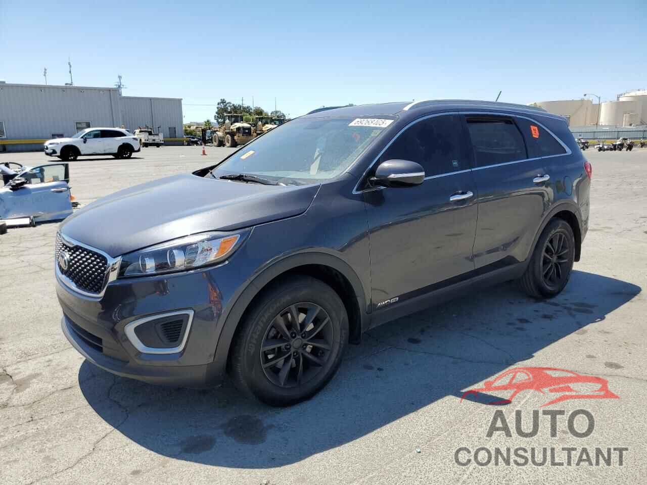 KIA SORENTO 2017 - 5XYPGDA59HG247020