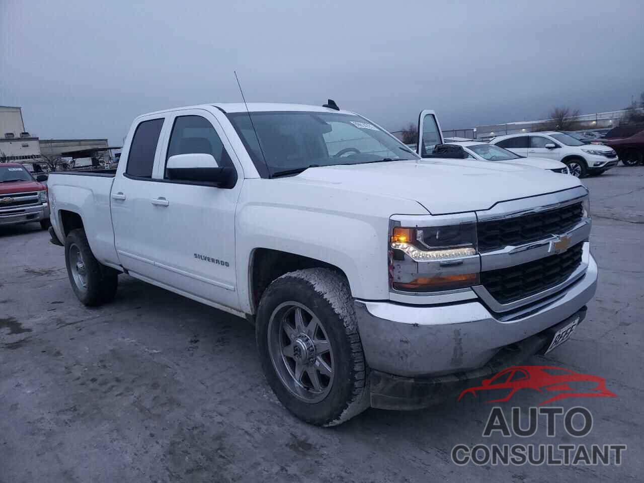 CHEVROLET SILVERADO 2018 - 1GCVKREC9JZ336556