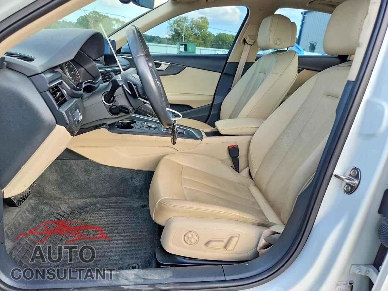 AUDI A4 2017 - WAUGMAF45HA139563