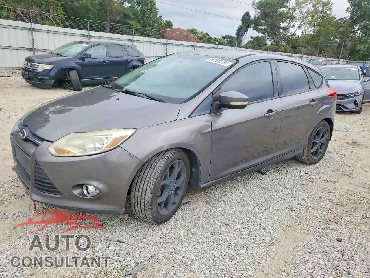FORD FOCUS 2013 - 1FADP3K22DL225155