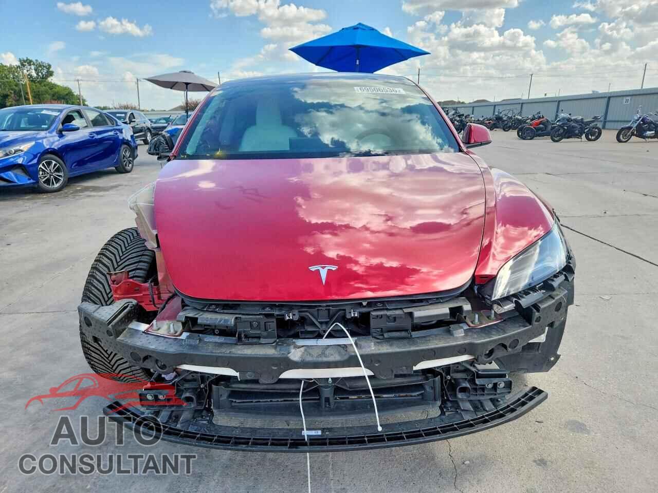 TESLA MODEL 3 2024 - 5YJ3E1EBXRF762457