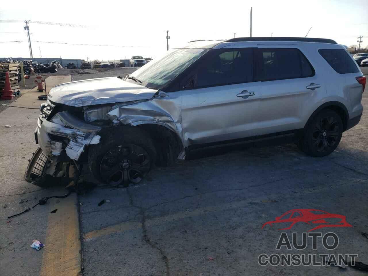 FORD EXPLORER 2018 - 1FM5K7D80JGC70276