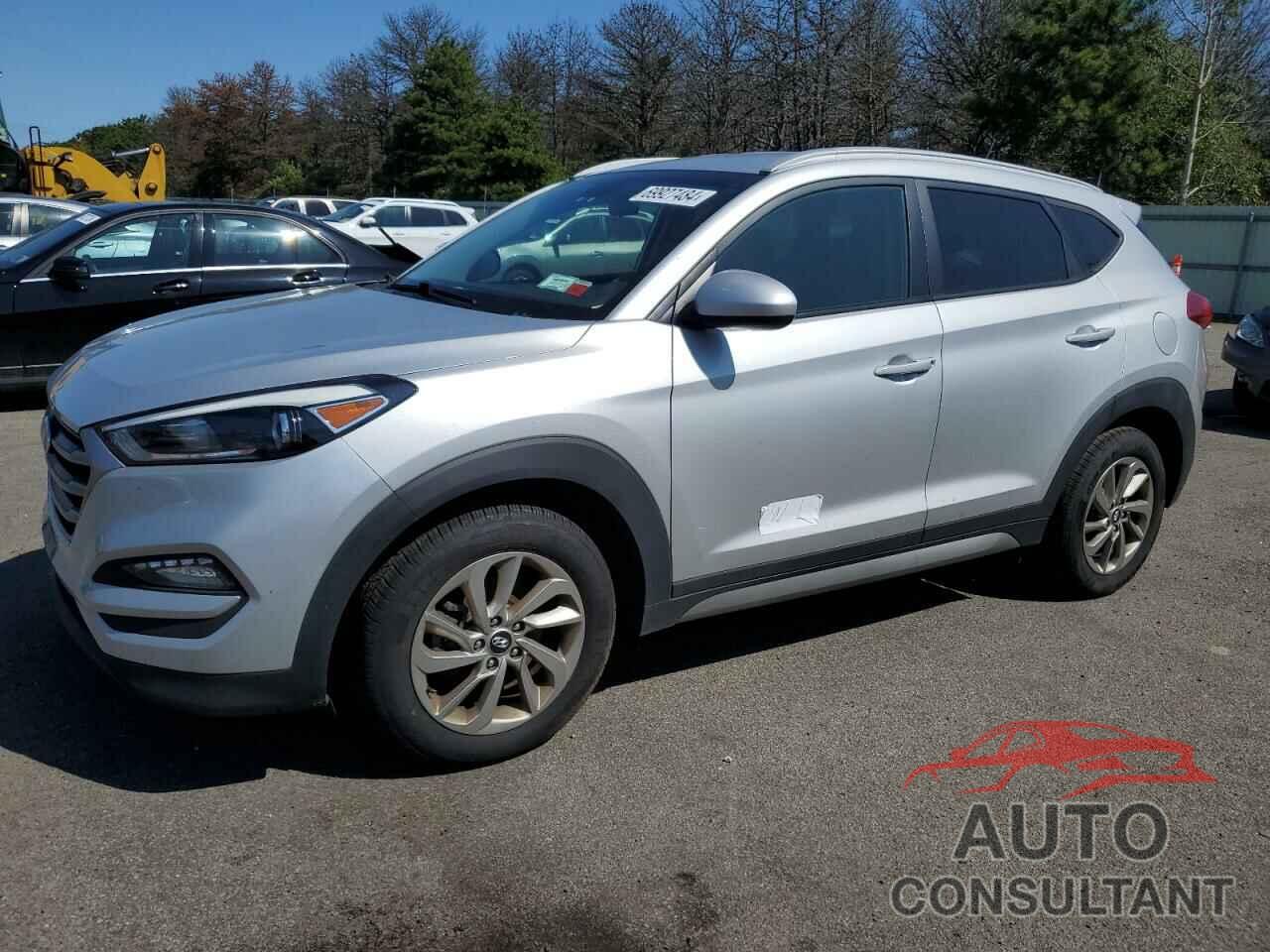 HYUNDAI TUCSON 2017 - KM8J3CA45HU320753