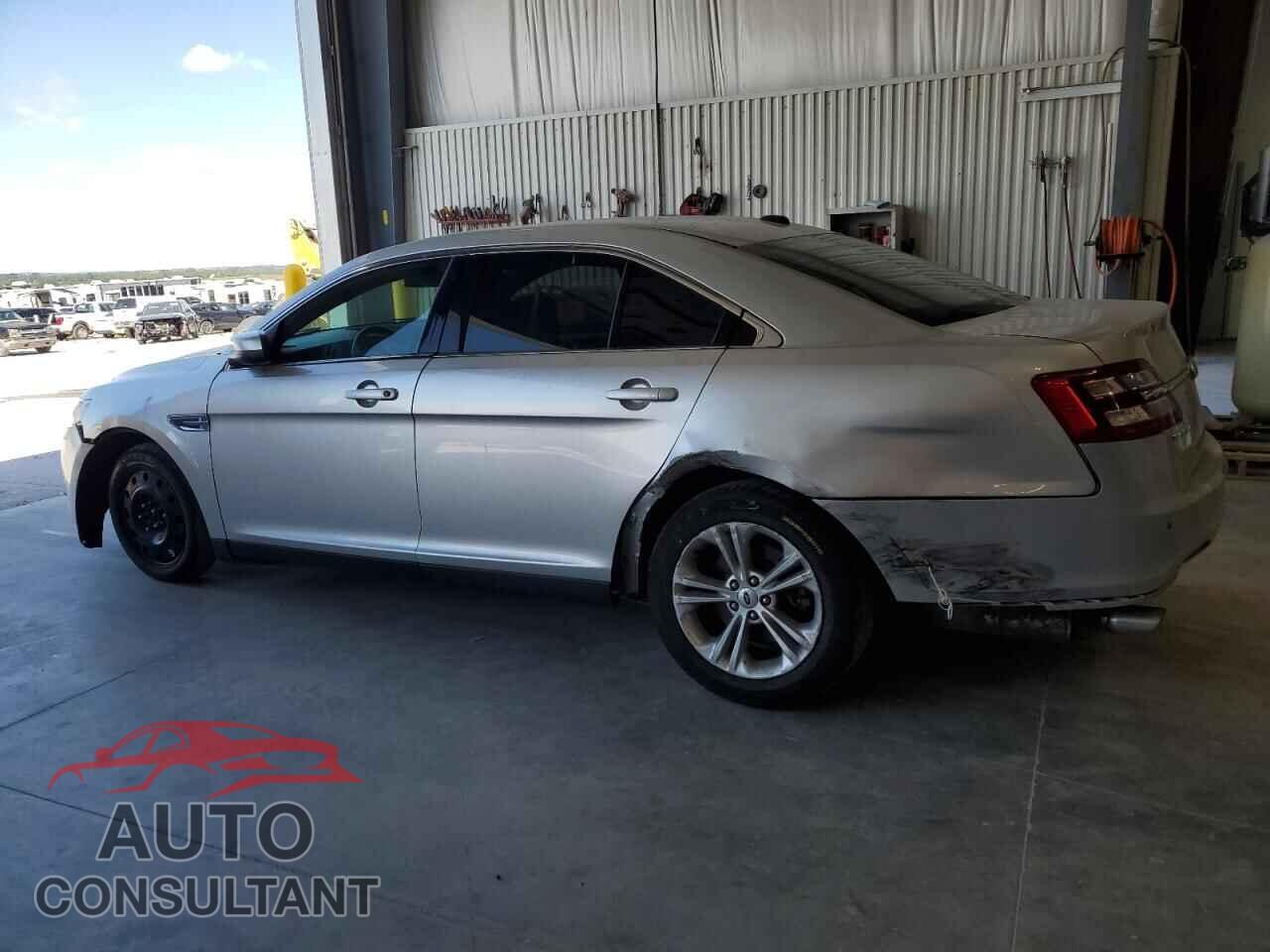 FORD TAURUS 2013 - 1FAHP2E88DG170652