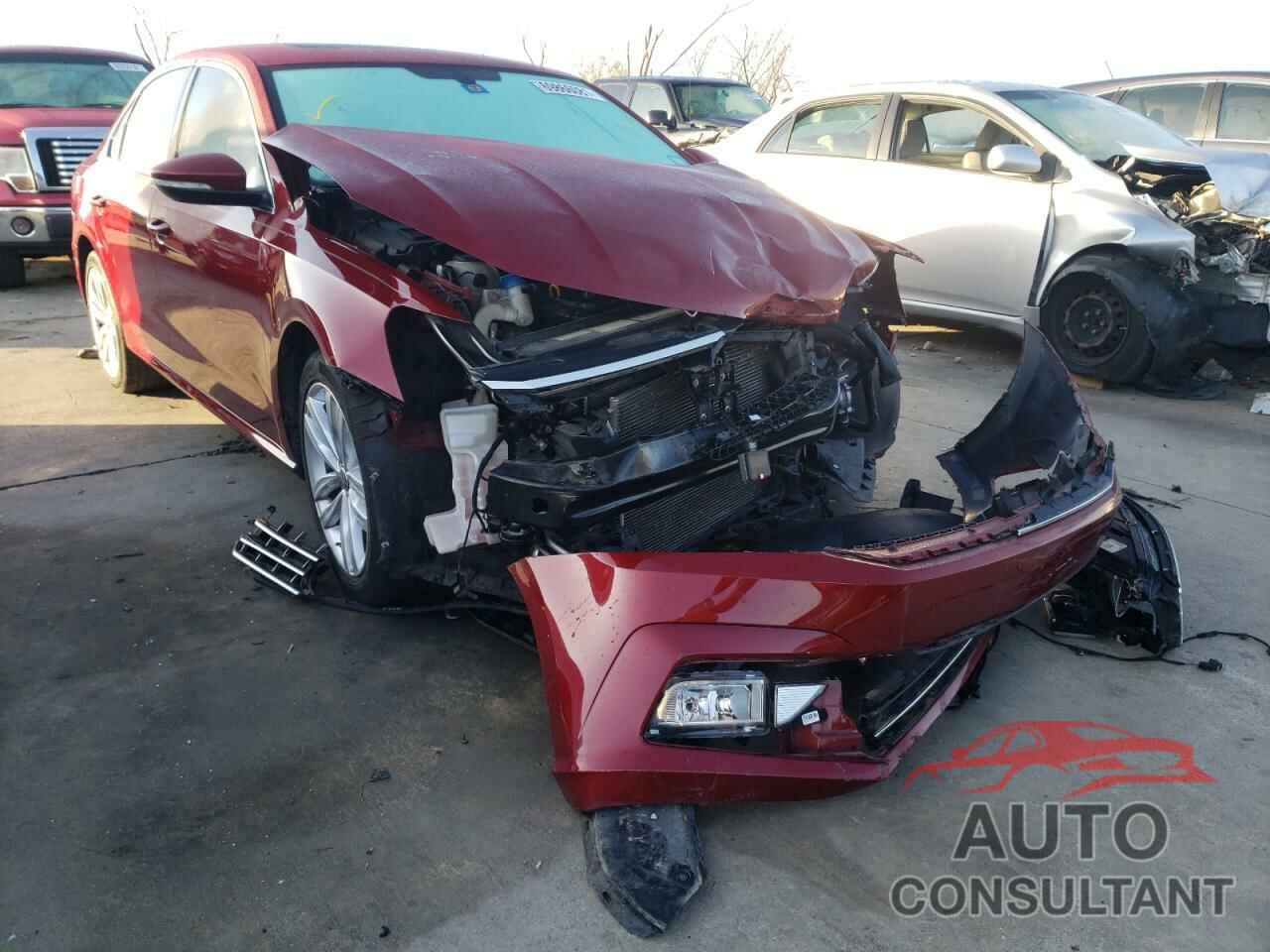 VOLKSWAGEN PASSAT 2018 - 1VWBA7A3XJC011267