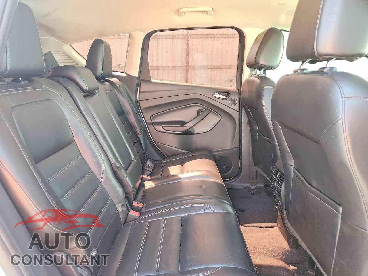 FORD CMAX 2017 - 1FADP5FU9HL104538