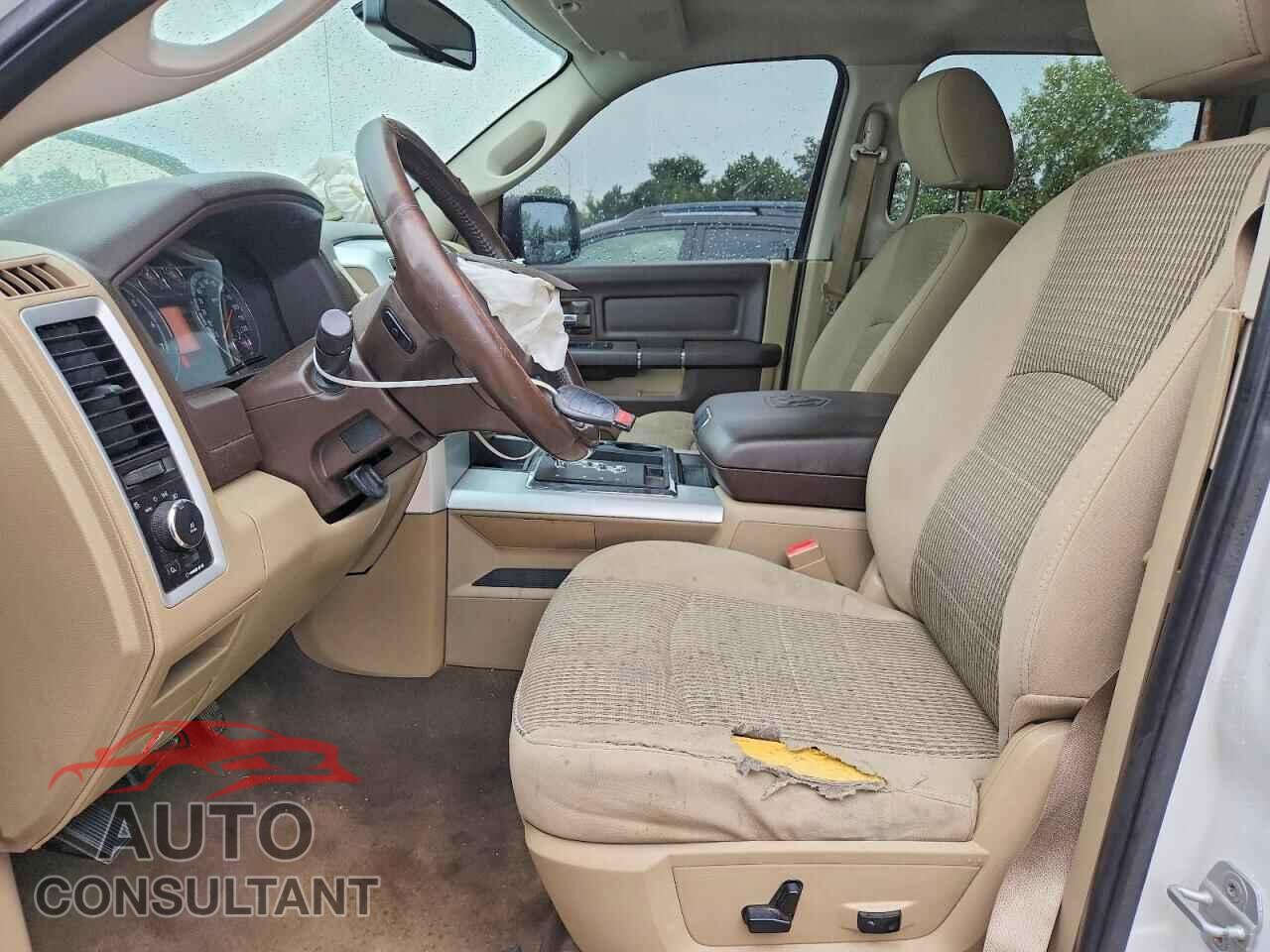 DODGE RAM 1500 2012 - 1C6RD6LT8CS137384