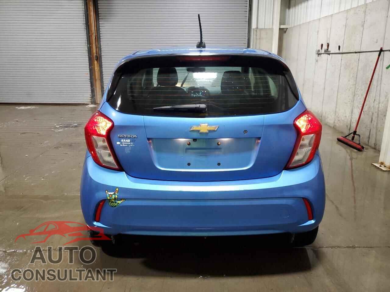 CHEVROLET SPARK 2017 - KL8CB6SA6HC820411