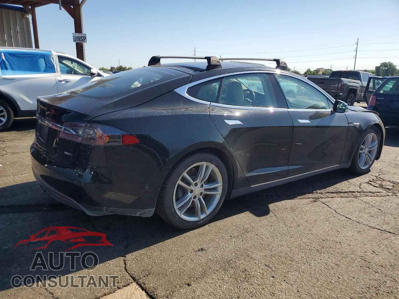 TESLA MODEL S 2015 - 5YJSA1E25FF112714