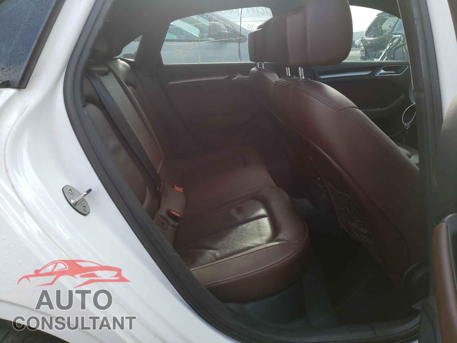 AUDI A3 2017 - WAUAUGFF0H1069870