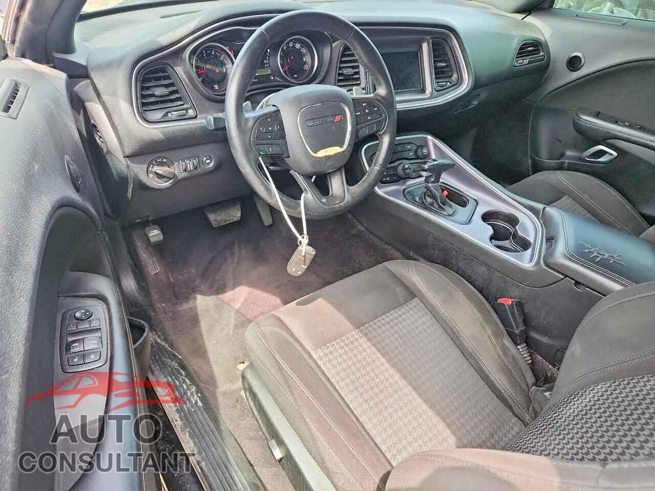 DODGE CHALLENGER 2018 - 2C3CDZAG9JH220000