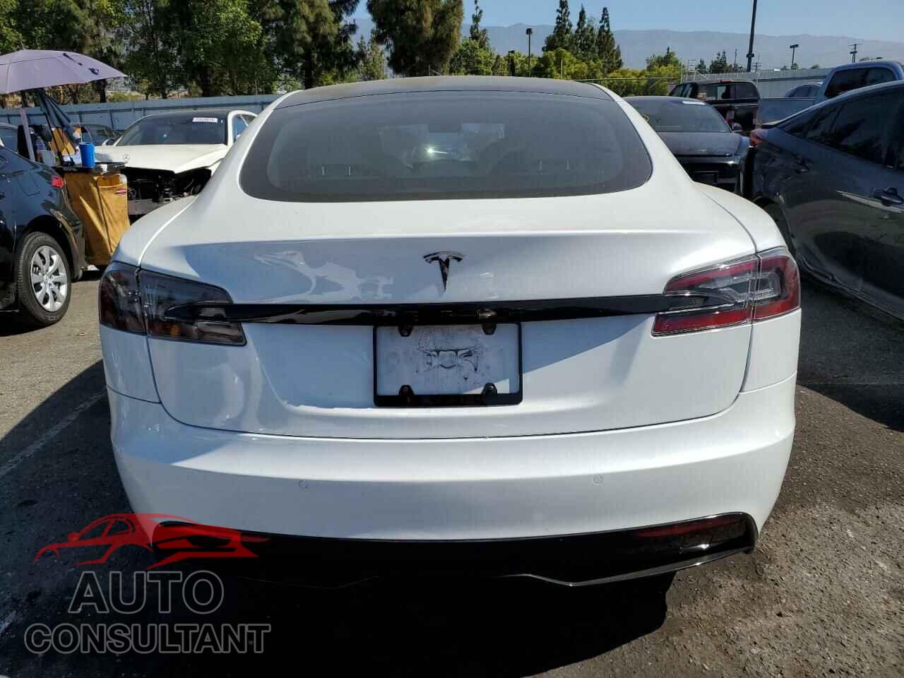 TESLA MODEL S 2021 - 5YJSA1E5XMF452335