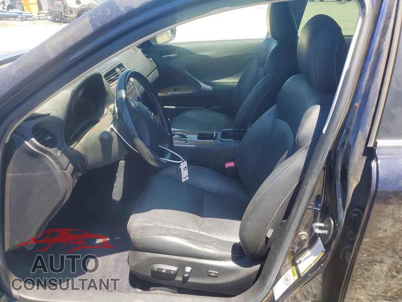 LEXUS IS 2010 - JTHBF5C22A5113744