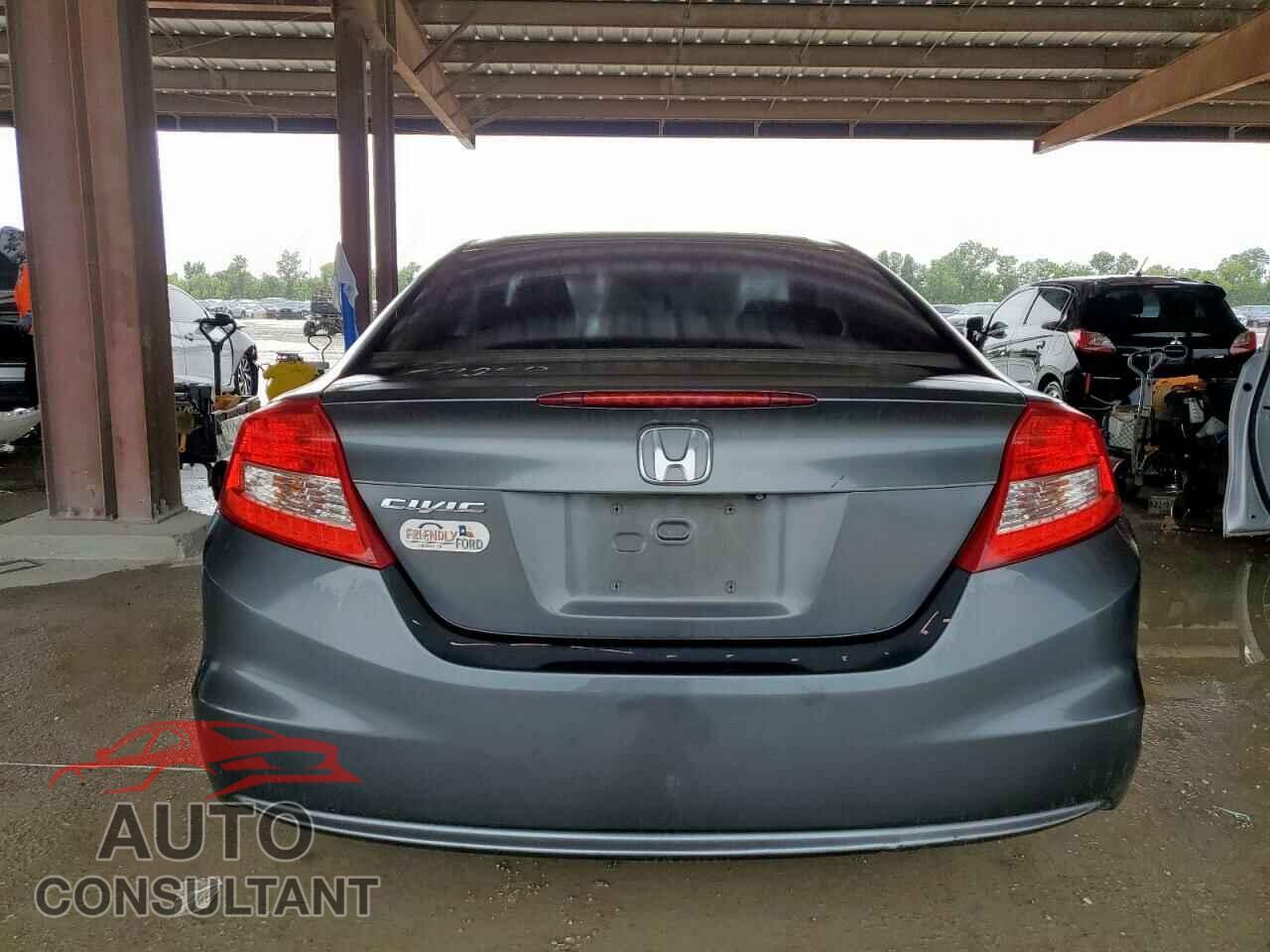 HONDA CIVIC 2013 - 2HGFG3B86DH509331