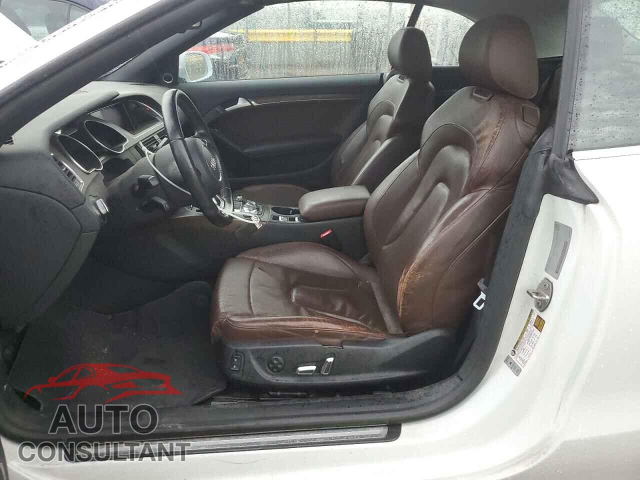 AUDI A5 2013 - WAULFAFH1DN005261