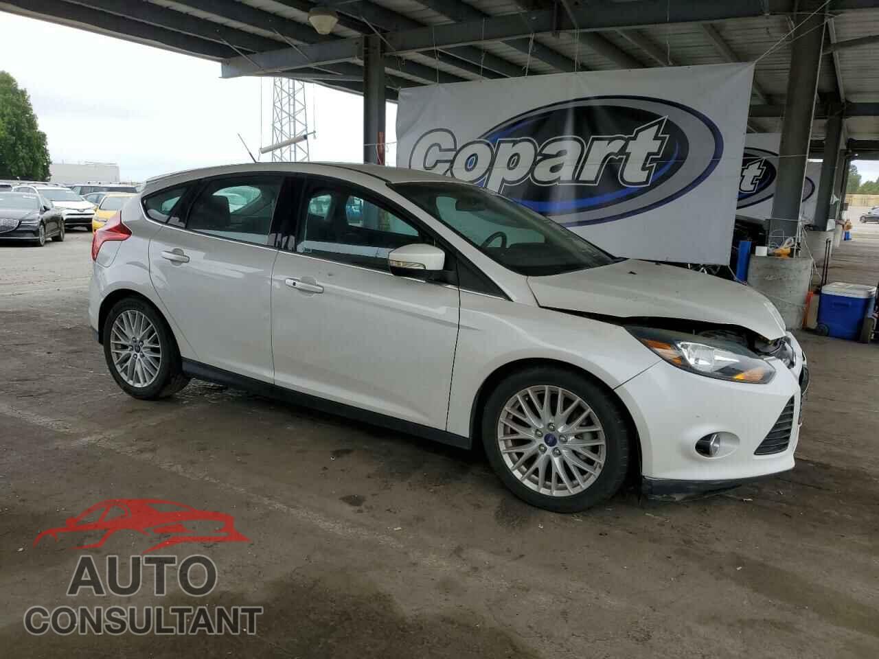 FORD FOCUS 2014 - 1FADP3N29EL224842