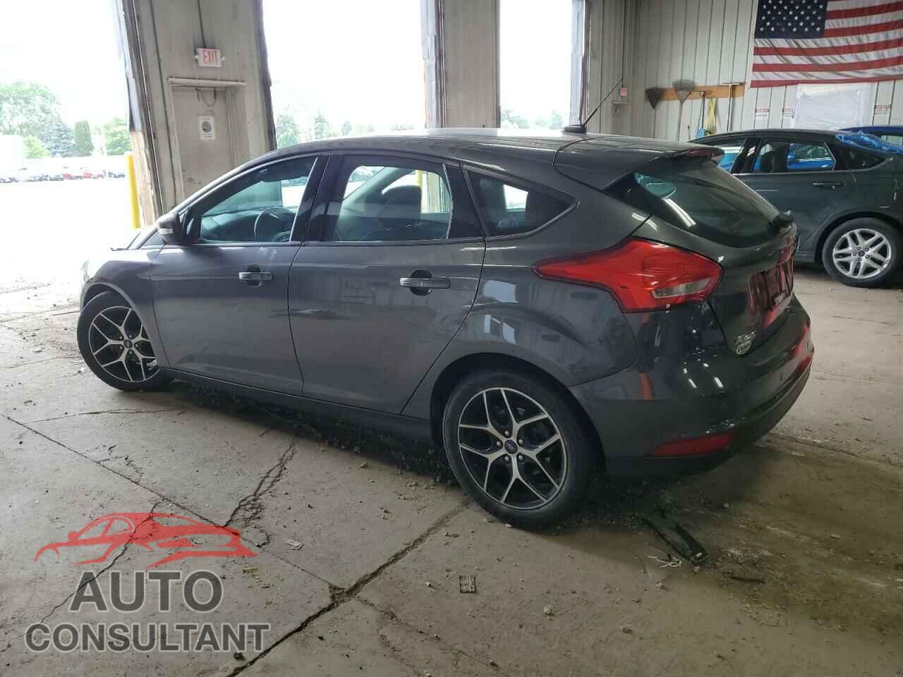 FORD FOCUS 2018 - 1FADP3M25JL320284