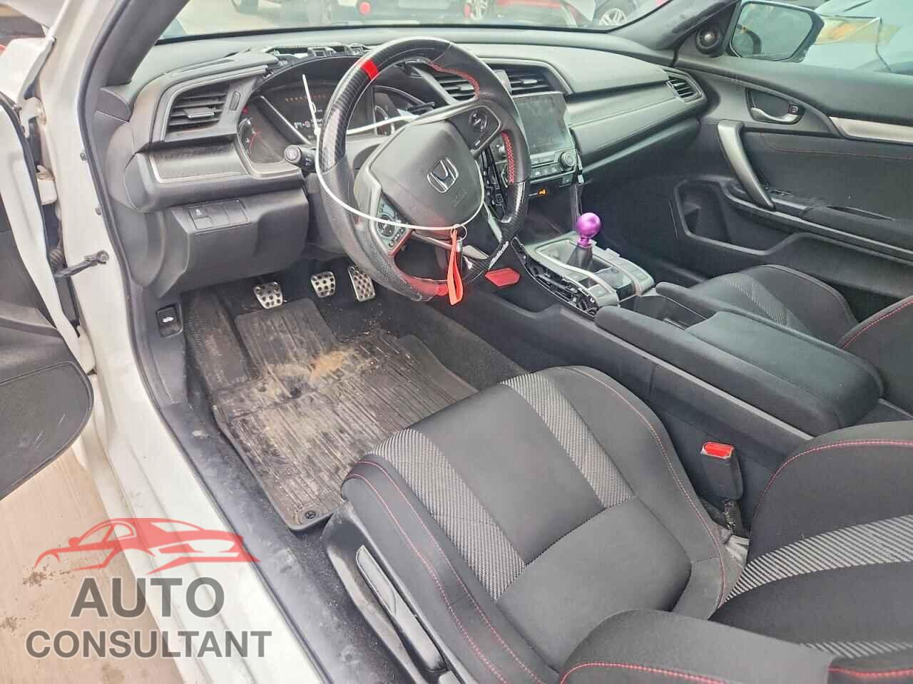 HONDA CIVIC 2019 - 2HGFC3A5XKH752625