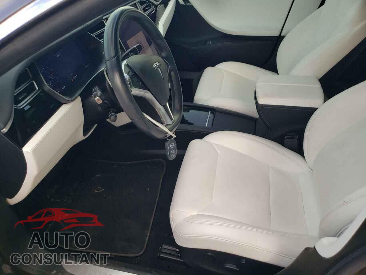 TESLA MODEL S 2017 - 5YJSA1E25HF209897