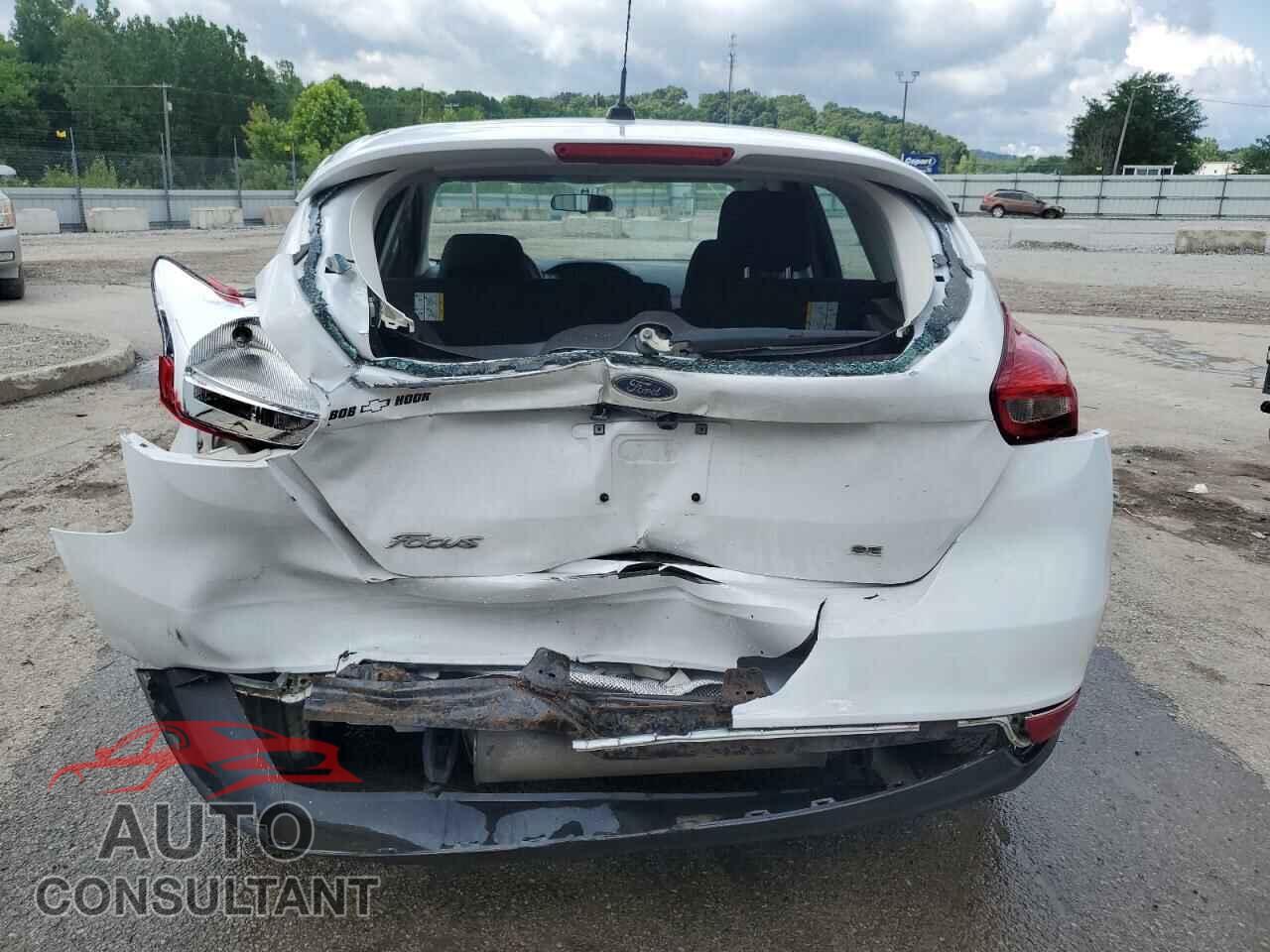 FORD FOCUS 2017 - 1FADP3K24HL304672