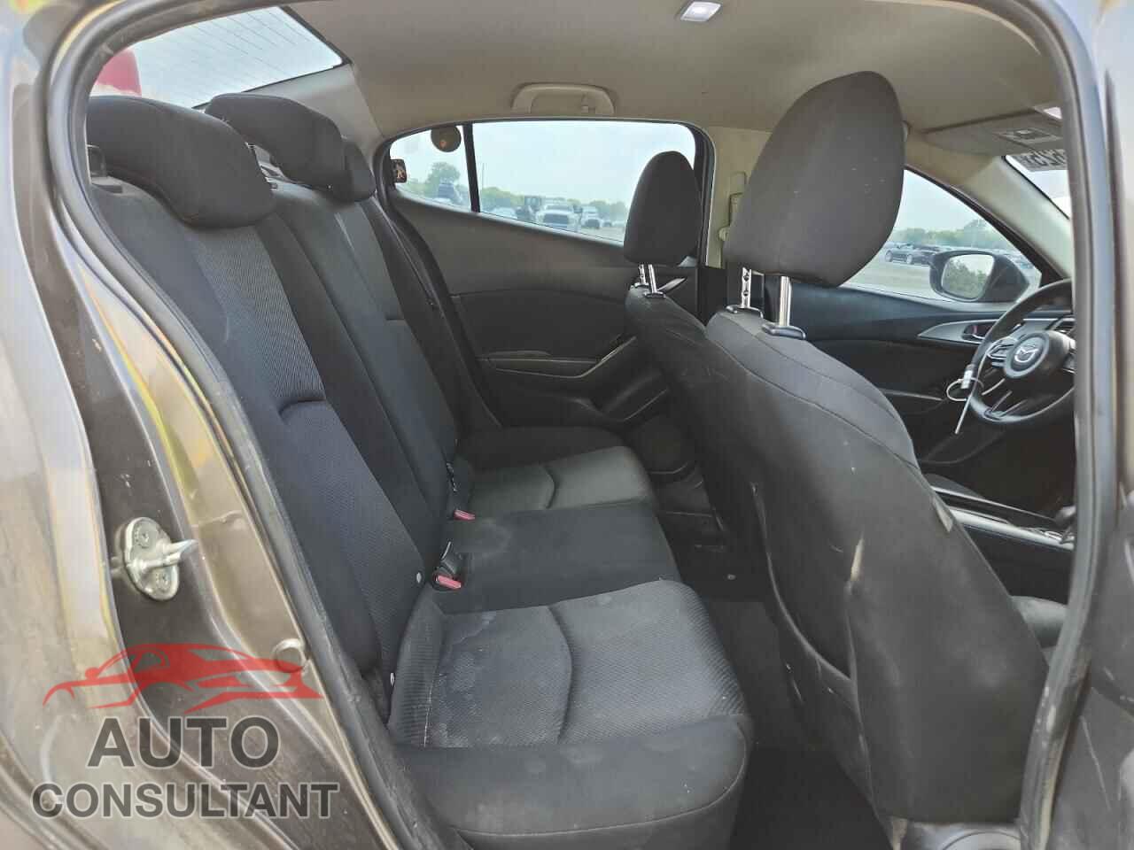 MAZDA 3 2017 - 3MZBN1U78HM106581