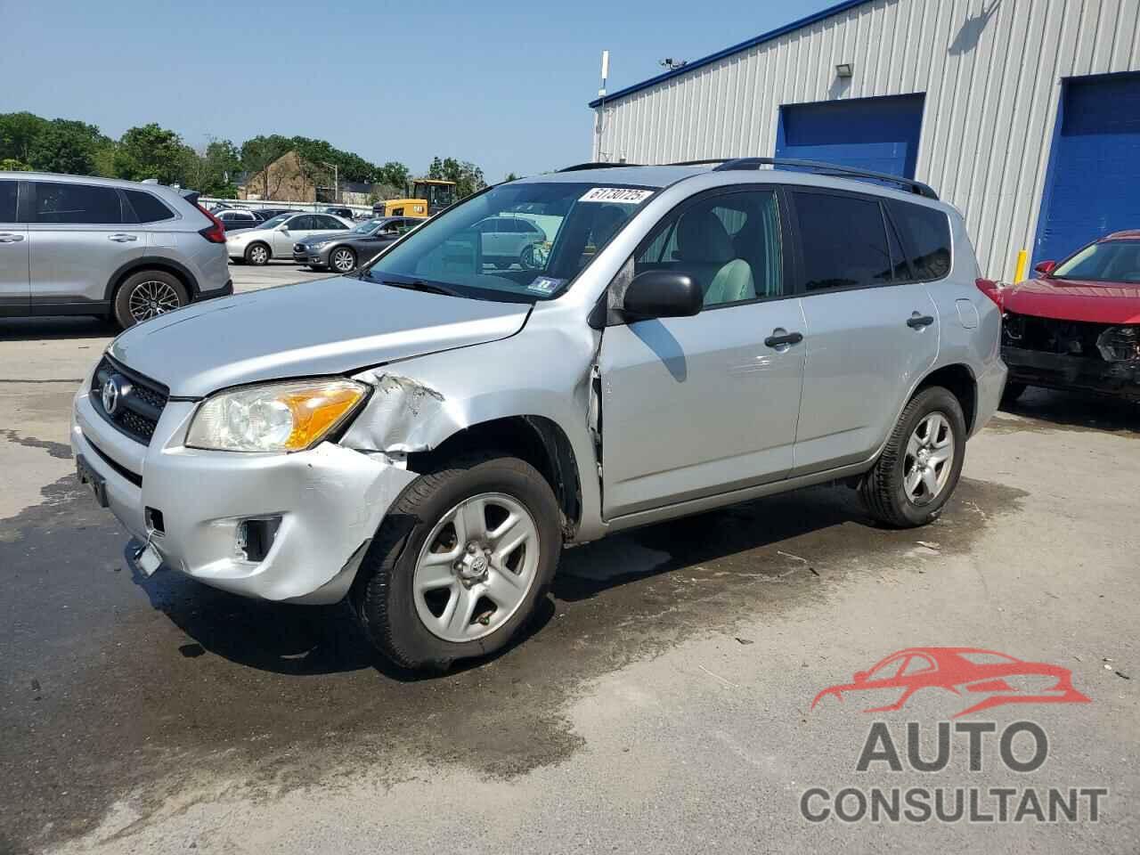 TOYOTA RAV4 2011 - 2T3BF4DV1BW096028