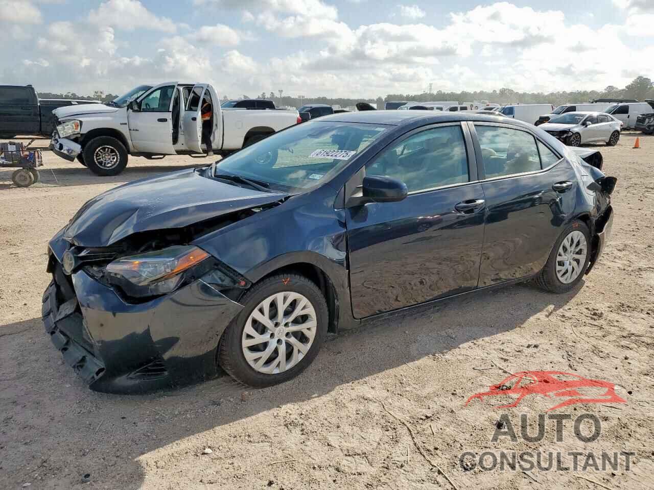 TOYOTA COROLLA 2018 - 5YFBURHE6JP782006