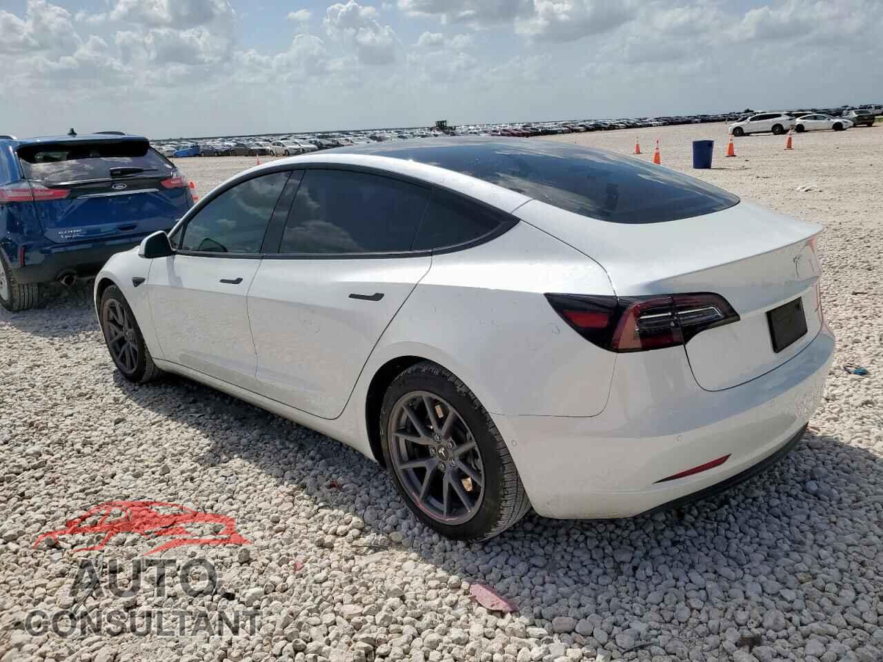 TESLA MODEL 3 2021 - 5YJ3E1EB1MF034230
