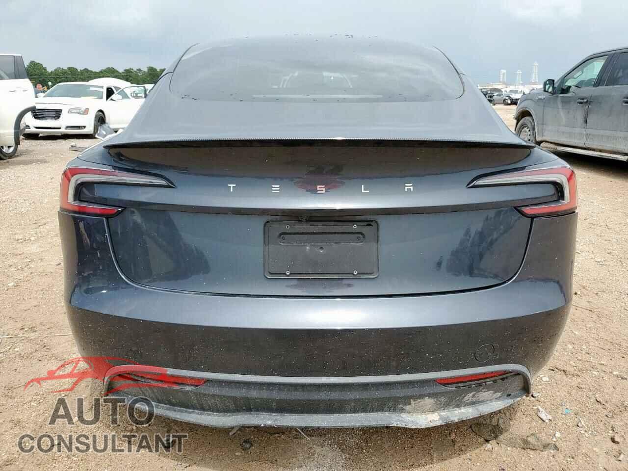 TESLA MODEL 3 2024 - 5YJ3E1EA9RF724161
