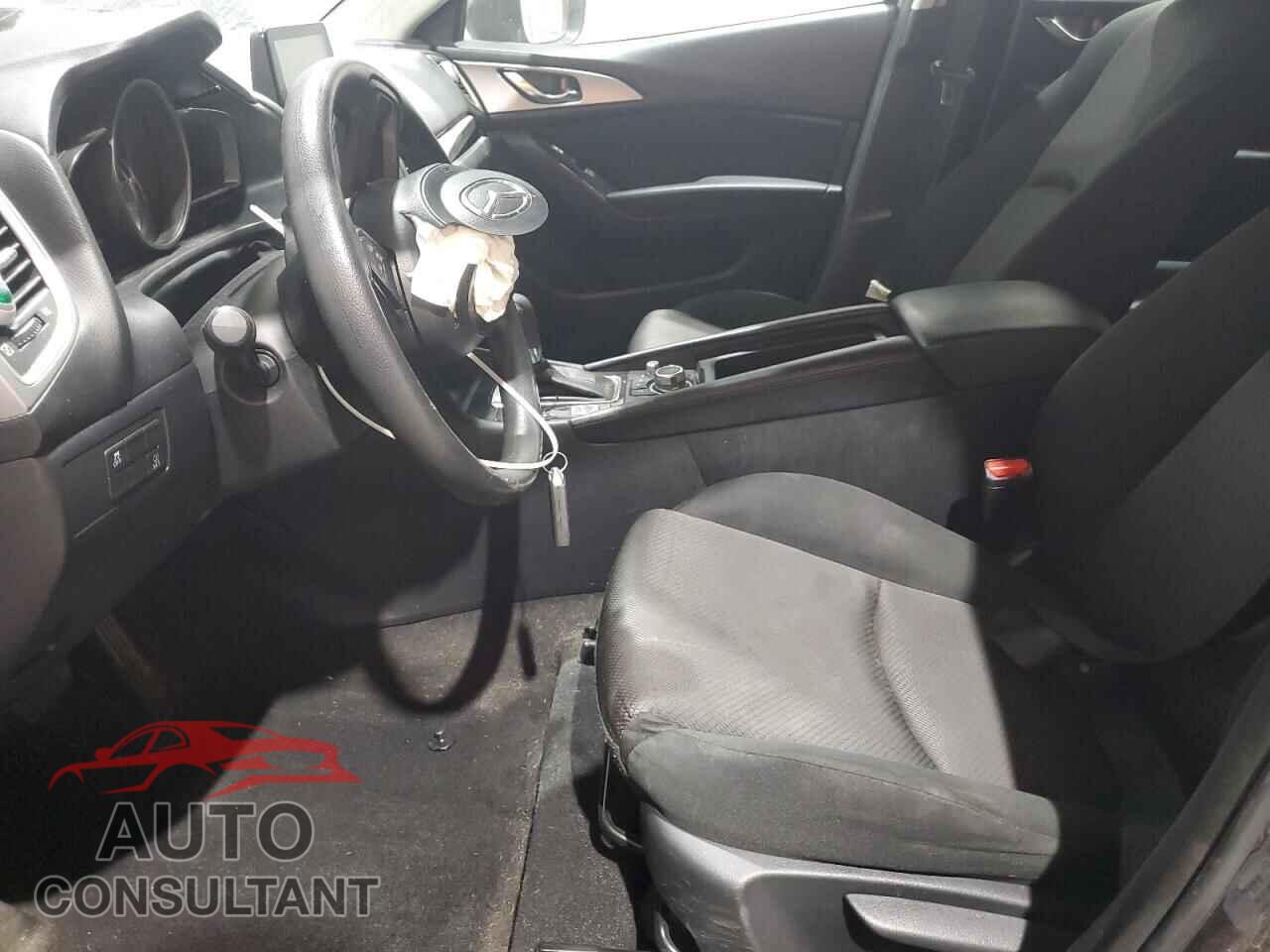 MAZDA 3 2017 - 3MZBN1K75HM134809