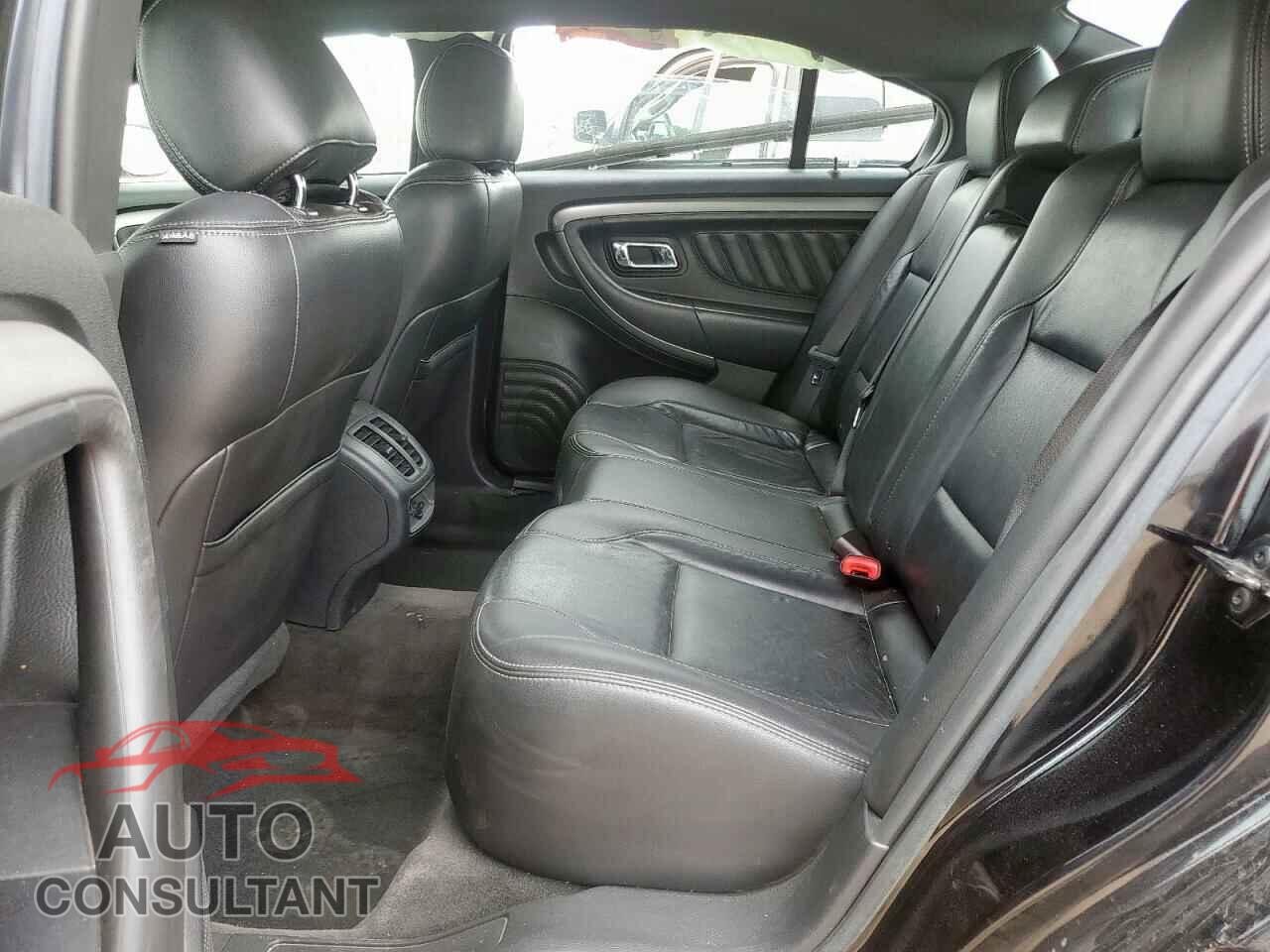 FORD TAURUS 2016 - 1FAHP2E89GG124834