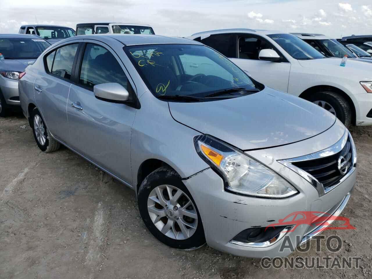 NISSAN VERSA 2017 - 3N1CN7APXHL804987