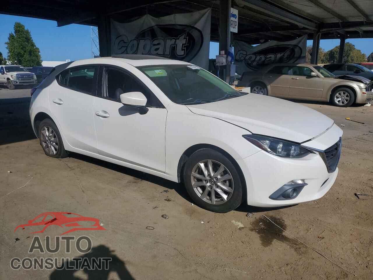 MAZDA 3 2015 - 3MZBM1M76FM142656