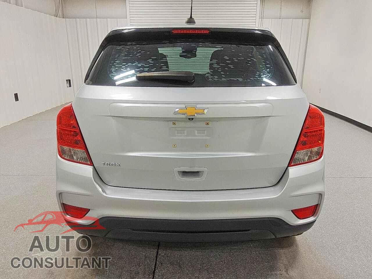 CHEVROLET TRAX 2017 - 3GNCJKSB3HL133748