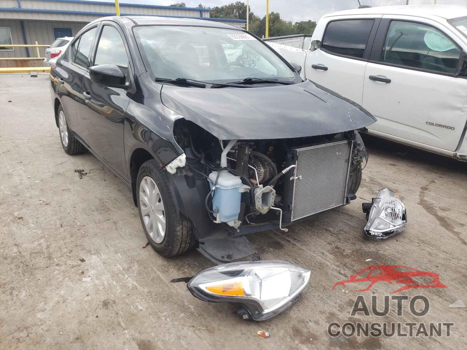 NISSAN VERSA 2017 - 3N1CN7AP1HL855763