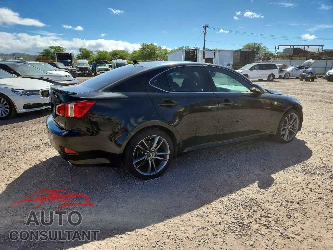 LEXUS IS 2012 - JTHBF5C22C5161005