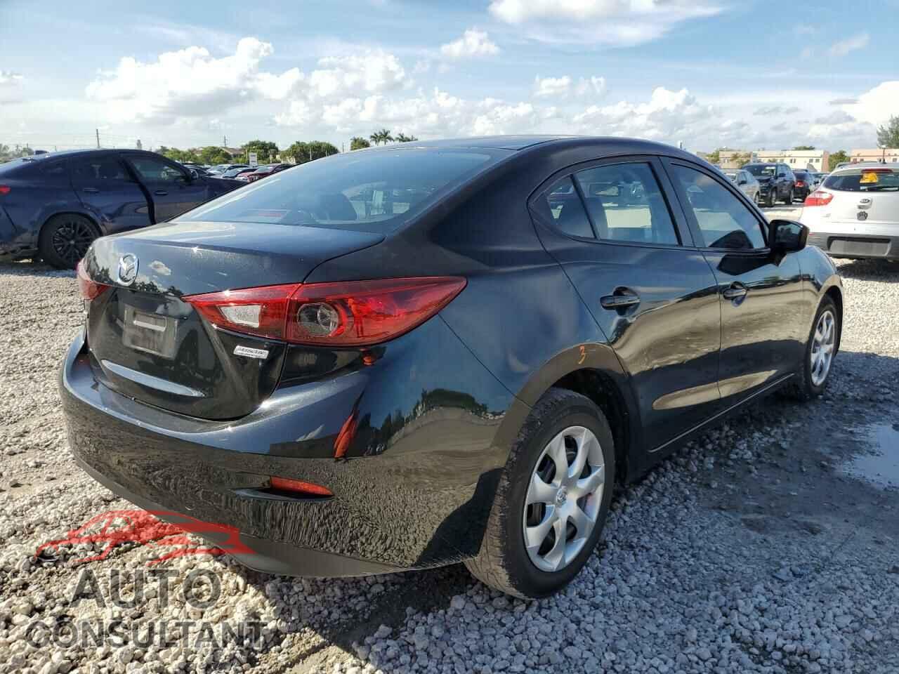 MAZDA 3 2017 - 3MZBN1U77HM105339