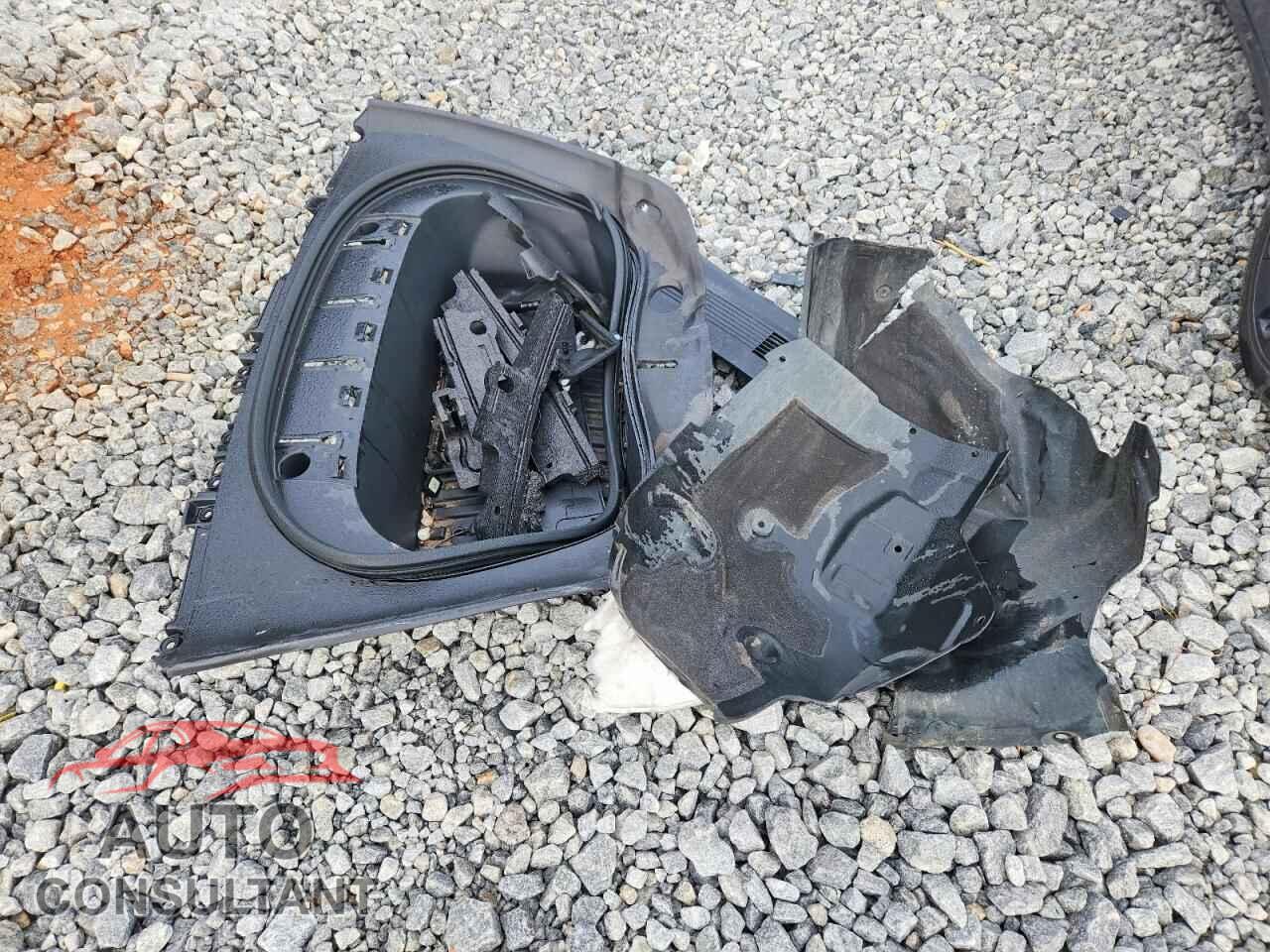 TESLA MODEL 3 2024 - 5YJ3E1EA3RF732031