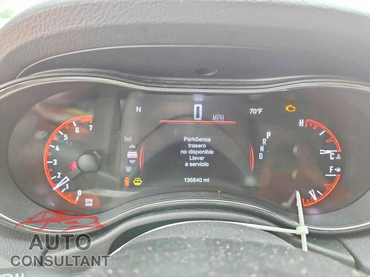 DODGE DURANGO 2018 - 1C4RDJDG2JC395498