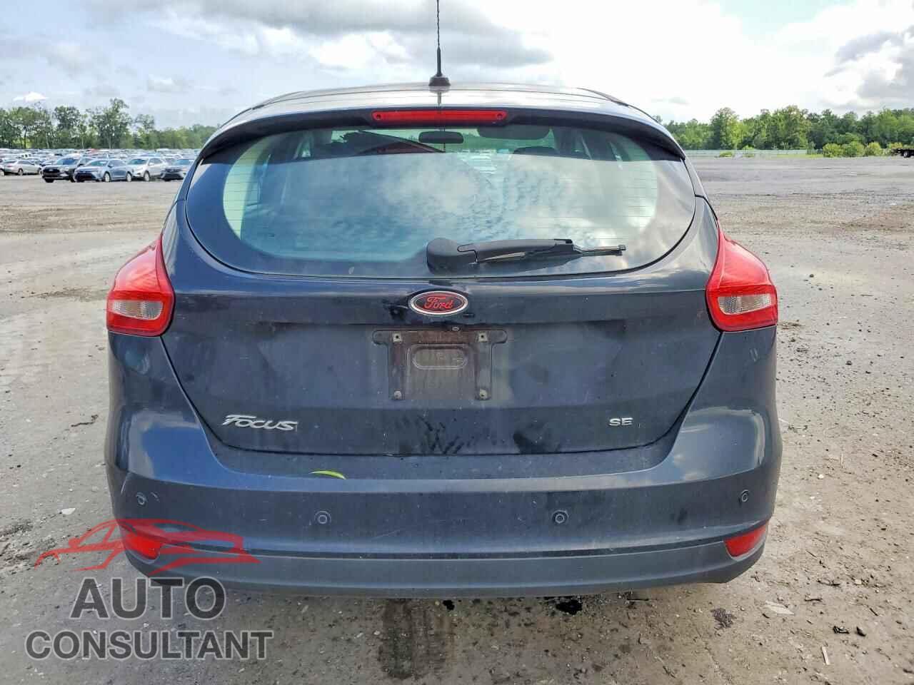 FORD FOCUS 2016 - 1FADP3K2XGL302522