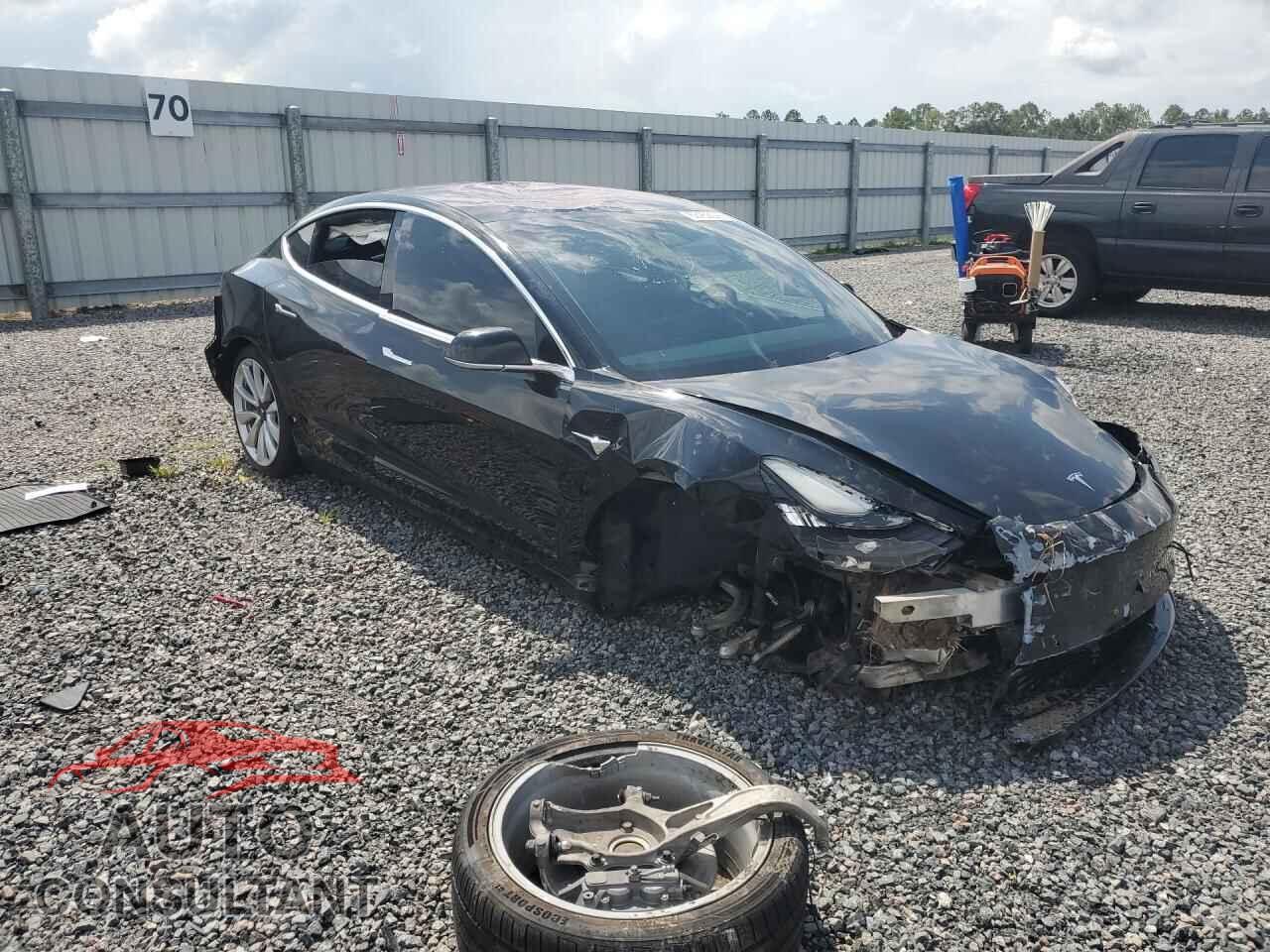 TESLA MODEL 3 2019 - 5YJ3E1EA2KF302755