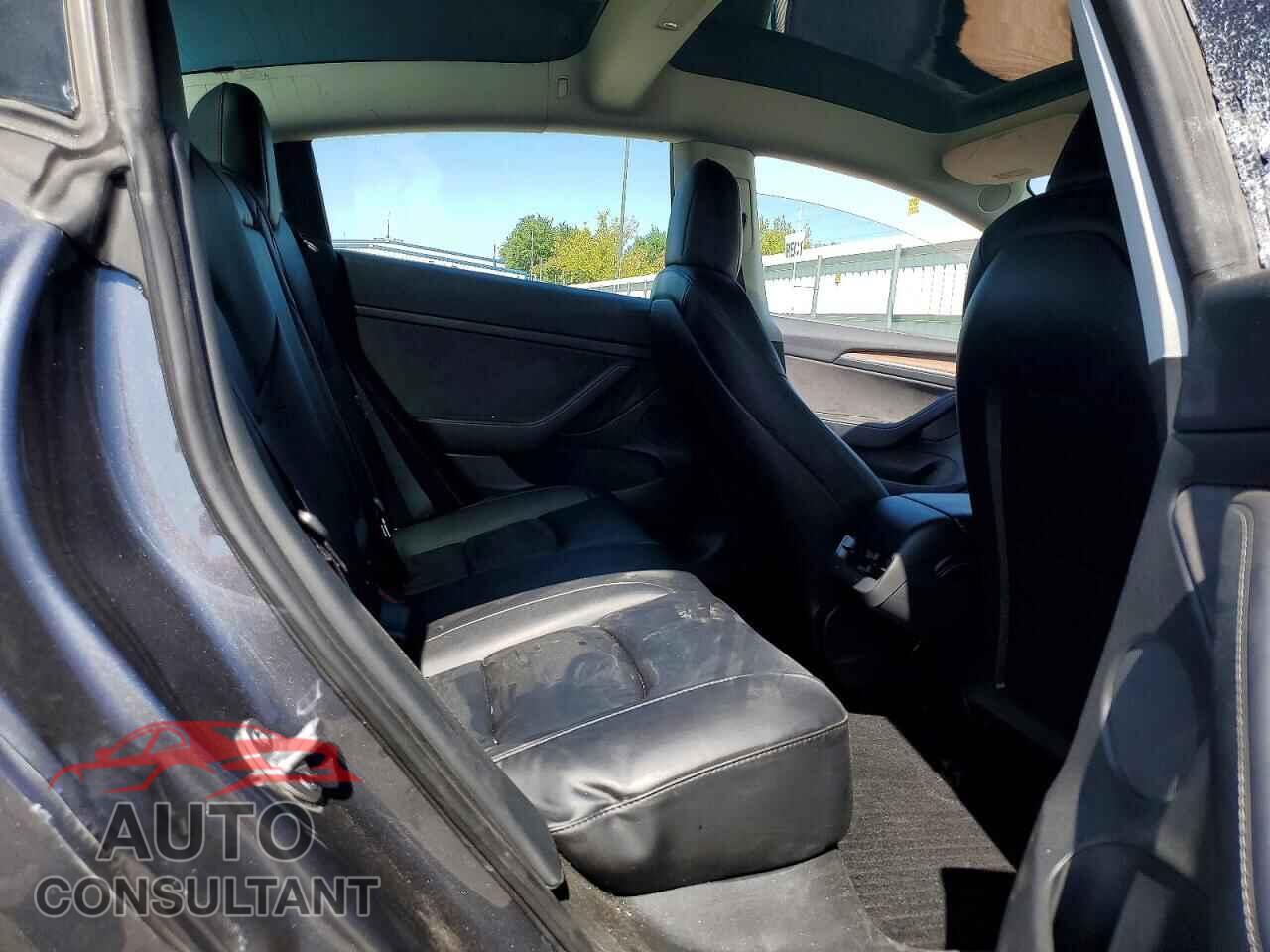 TESLA MODEL 3 2023 - 5YJ3E1EA5PF424873