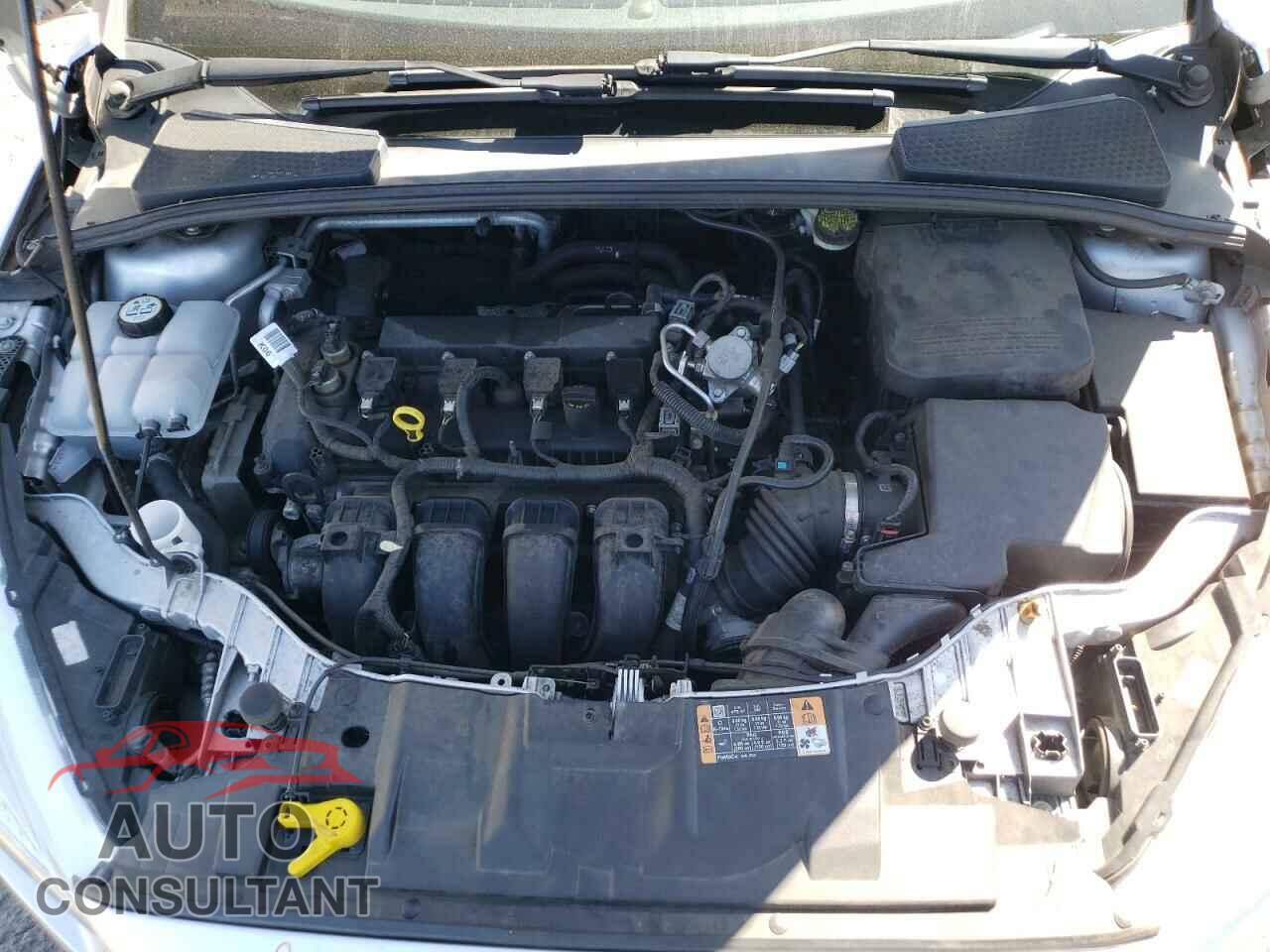FORD FOCUS 2016 - 1FADP3K21GL348143