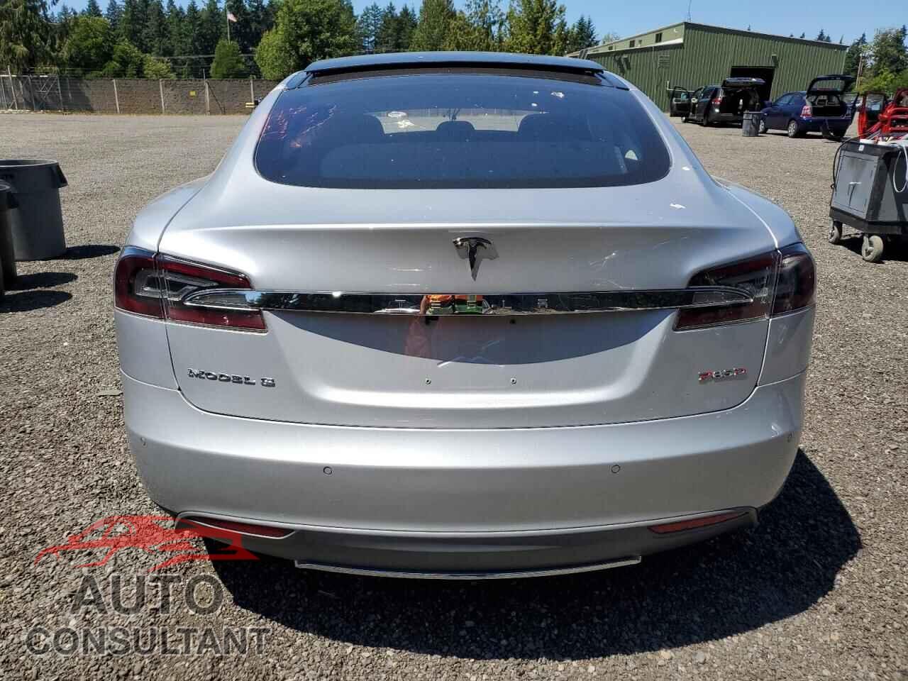 TESLA MODEL S 2014 - 5YJSA1H24EFP62578