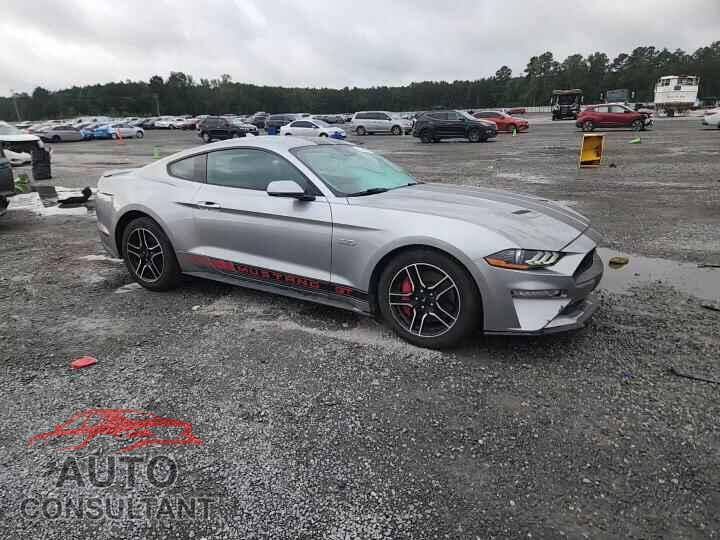 FORD MUSTANG 2021 - 1FA6P8CF2M5123639