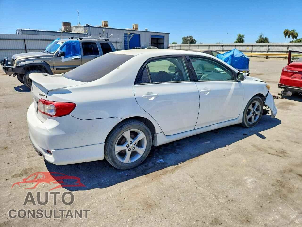 TOYOTA COROLLA 2013 - 5YFBU4EEXDP107979