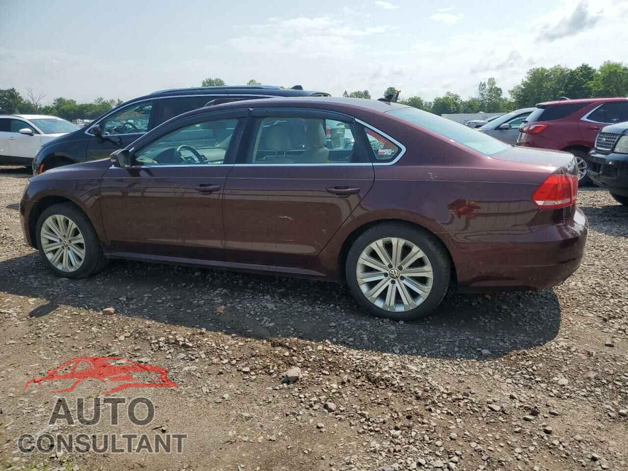 VOLKSWAGEN PASSAT 2014 - 1VWBM7A31EC040895