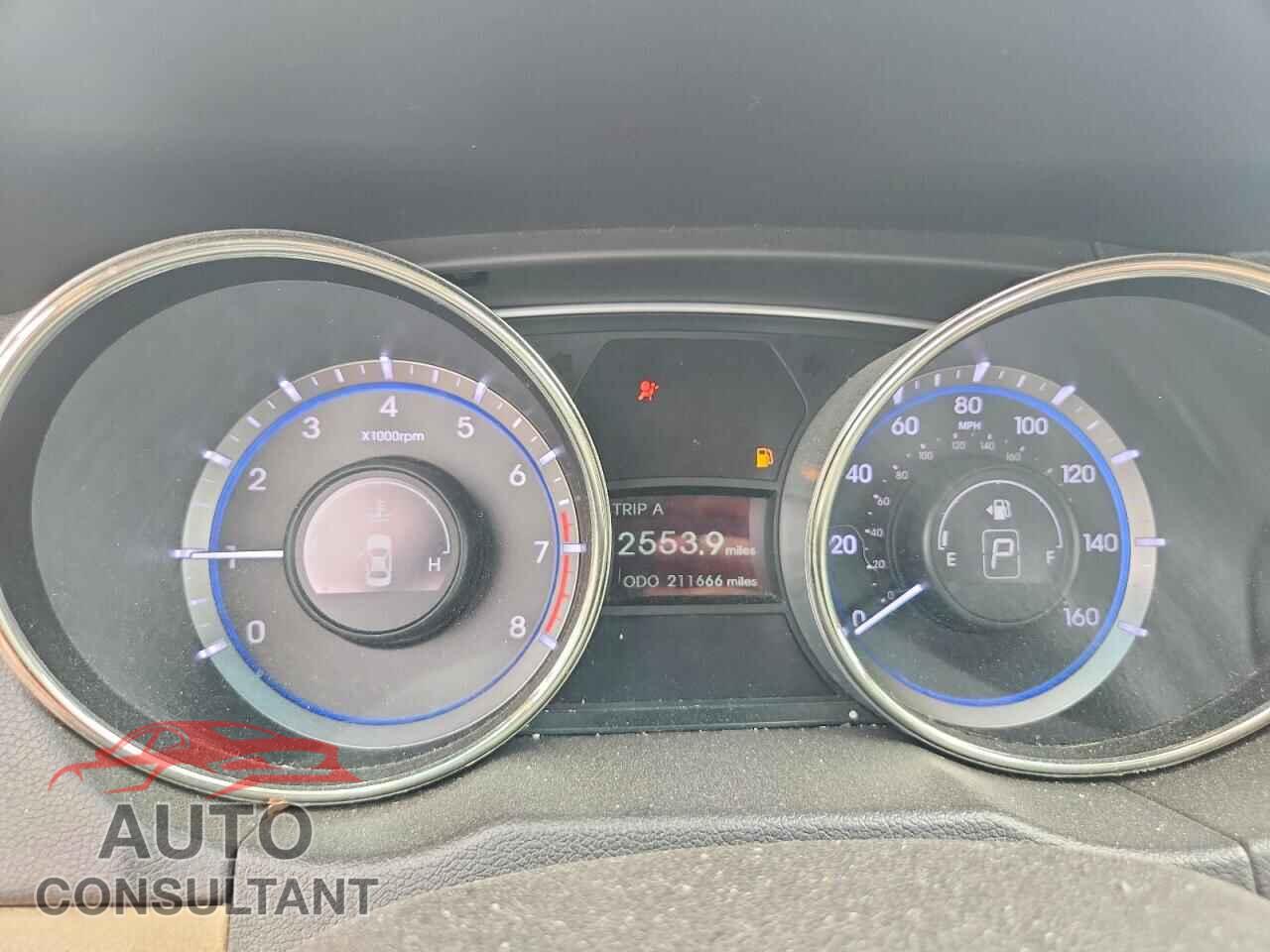 HYUNDAI SONATA 2012 - 5NPEB4AC9CH321400