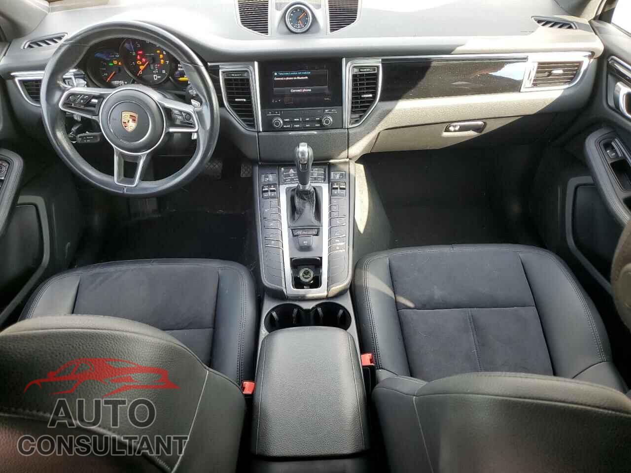PORSCHE MACAN 2017 - WP1AA2A56HLB82819